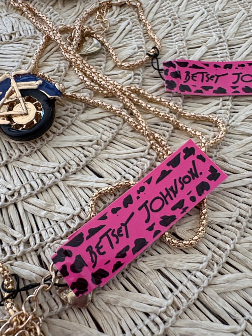 3 Necklaces with Betsey Johnson tags - Picture 2 of 7